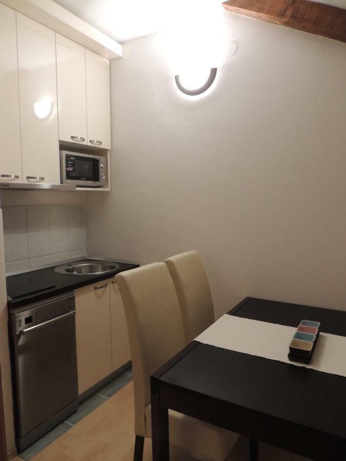Apartments Villa Aurora Ražanac Εξωτερικό φωτογραφία